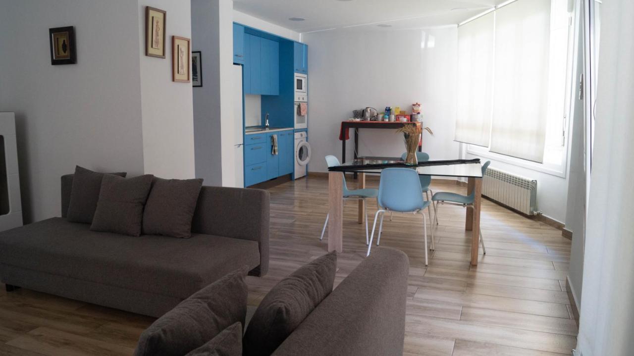 Zaragoza Y Sus 2 Catedrales Appartement Buitenkant foto
